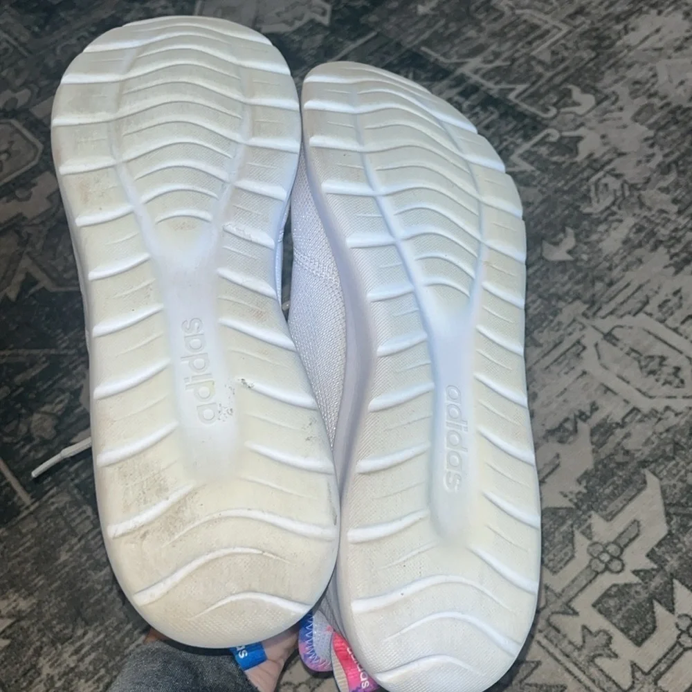 Adidas women’s CLOUDFOAM PURE 2.0 WHITE ACID RED size 9.5